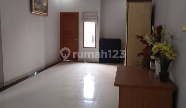 Rumah Bagus Kota Wisata, Jakarta Timur 2