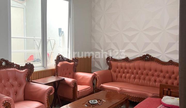 Luxury house at a low price in Cileungsi, Bogor. 2