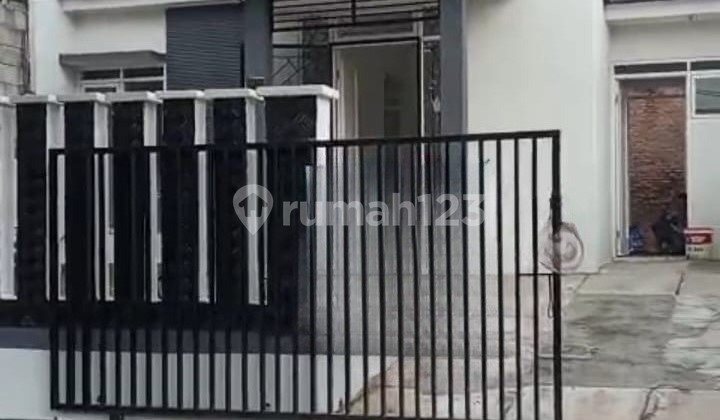 Rumah 1 lantai modernn siap huni Citra Indah Cileungsi Rumah 1 lantai modernn siap huni Citra Indah Cileungsi