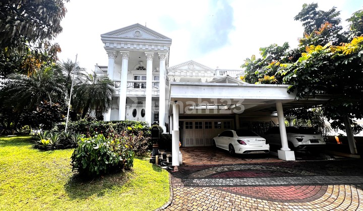 Rumah Mewah Di Legenda Wisata