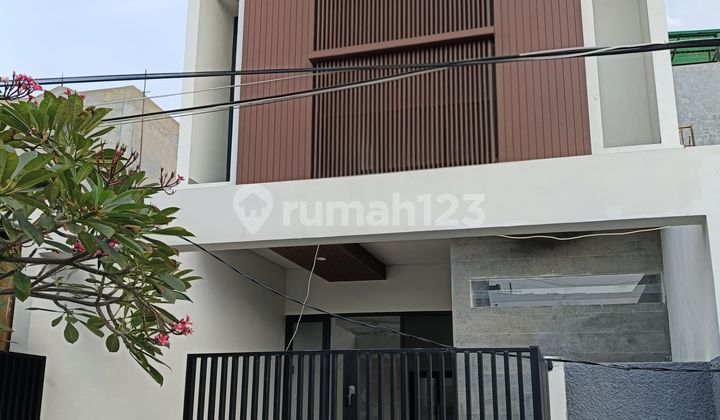 Rumah Bangunan Baru Mulyosari Selangkah Ke Galaxy Mall Rumah Bangunan Baru Mulyosari Selangkah Ke Galaxy Mall