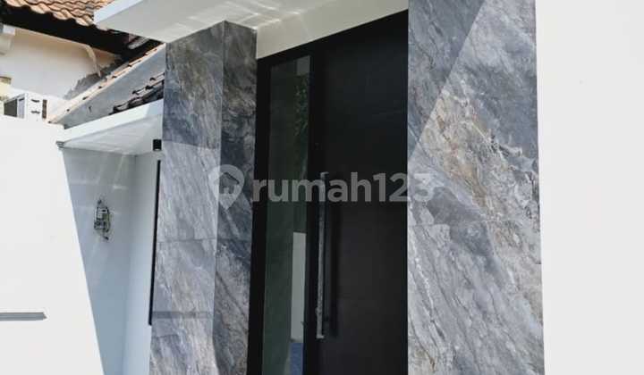 Rumah Baru 1.5 Lantai Area Citraland Siap Huni