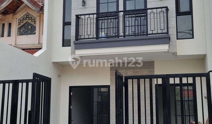 Rumah Baru 2 Lantai Pantai Mentari Selangkah ke Pakuwom City Galaxy Mall Rumah Baru 2 Lantai Pantai Mentari Selangkah ke Pakuwom City Galaxy Mall