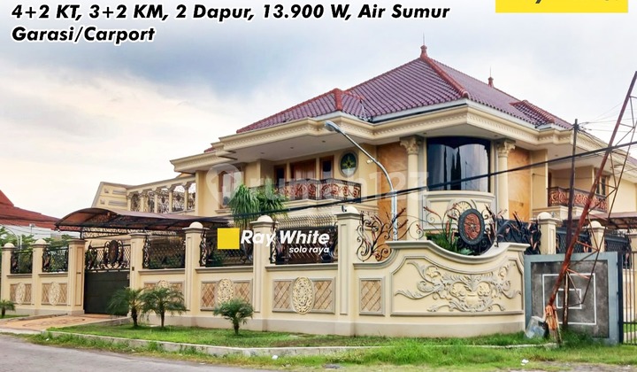 Rumah Mewah Mansion Hook di Solo Baru, 2 Lantai Siap Huni