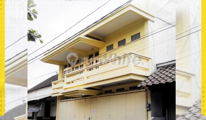 Dijual Rumah 2 Lantai di Kauman, Pasar Kliwon, Surakarta Dijual Rumah 2 Lantai di Kauman, Pasar Kliwon, Surakarta