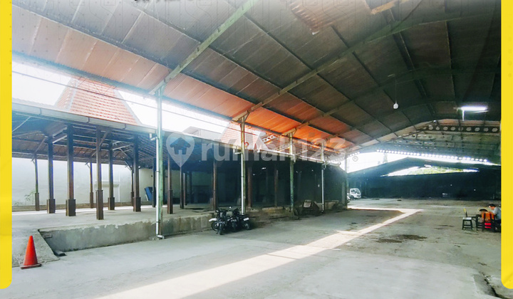 For Sale Warehouse on Jl. Adi Sumarmo, Suitable for Bus Garage For Sale Warehouse on Jl. Adi Sumarmo, Suitable for Bus Garage