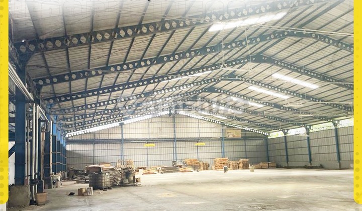 Spacious Industrial Warehouse Near Ampel Toll Exit, Boyolali