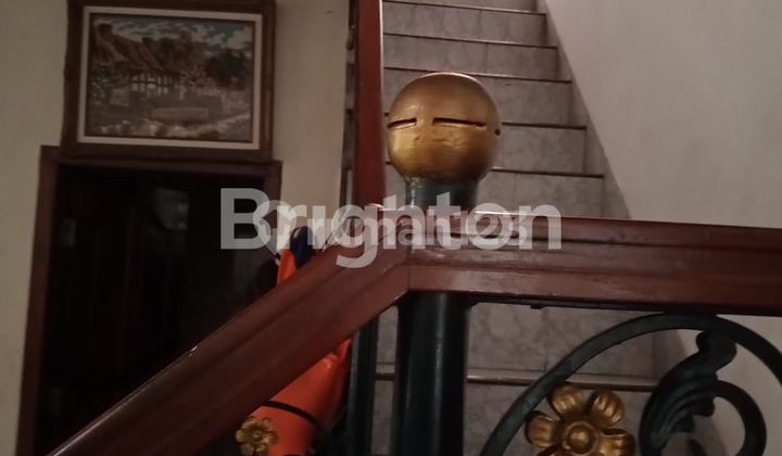 Rumah Klasik, Luas dan Terawat 2