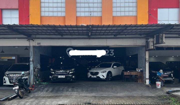 Showroom Mobil Lokasi Strategis di Sunter, Jakarta Utara 1