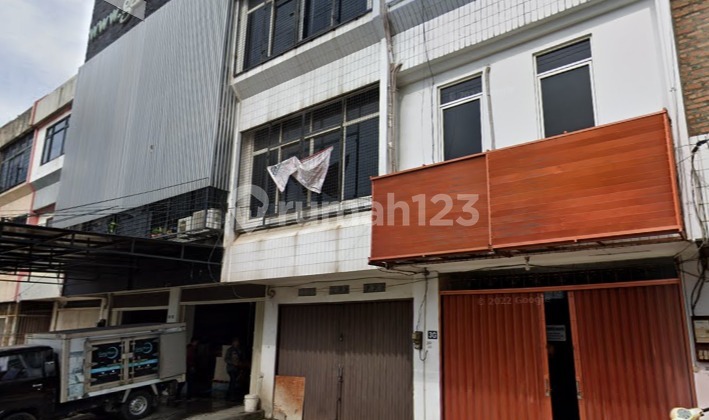 Ruko 4 Lantai Kawasan Komplek Interkota Jakarta Barat