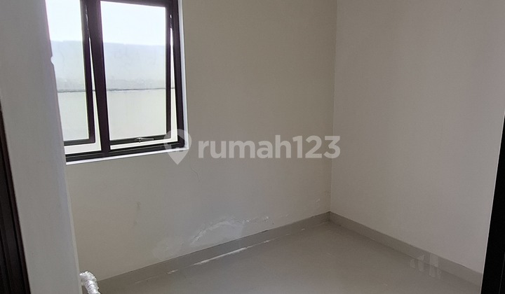 kamar tidur komplek perumahan citra sentul raya