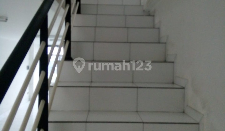 4-Story Shop House in Interkota Complex Area, West Jakarta 2