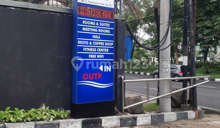 3-Star Hotel for Sale in the Center of Surabaya City