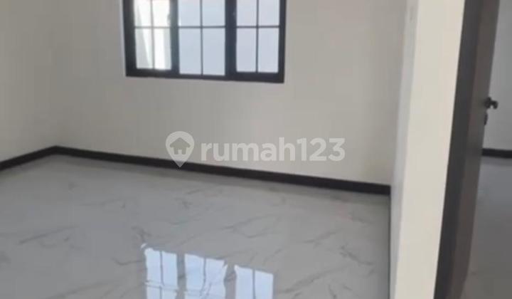 Rumah Minimalis Modern Babatan Pantai Surabaya Timur 2