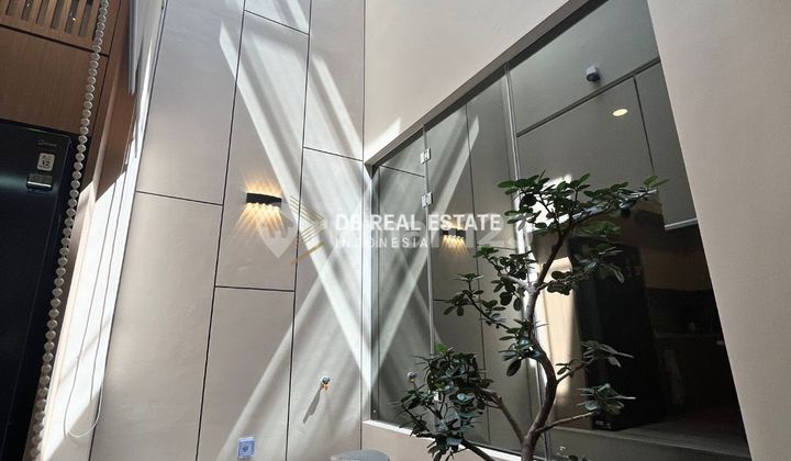 Jual Rumah Fully Furnish Japandi Tinggal Bawa Koper di Dian Istana Surabaya Jual Rumah Fully Furnish Japandi Tinggal Bawa Koper di Dian Istana Surabaya