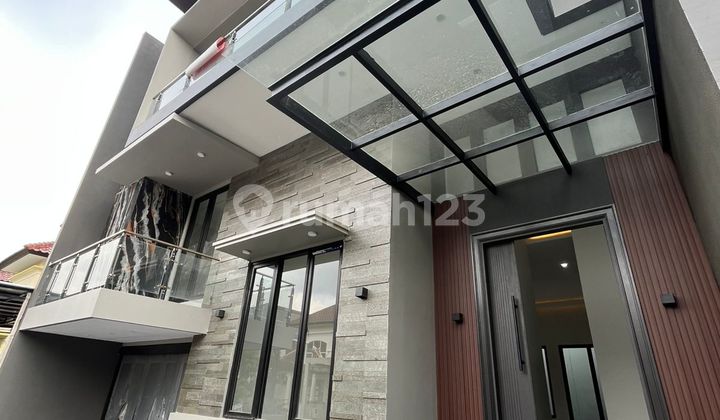 Citraland Dekat Merlion Fullerton Split Level 2.5Lantai Surabaya Barat 2