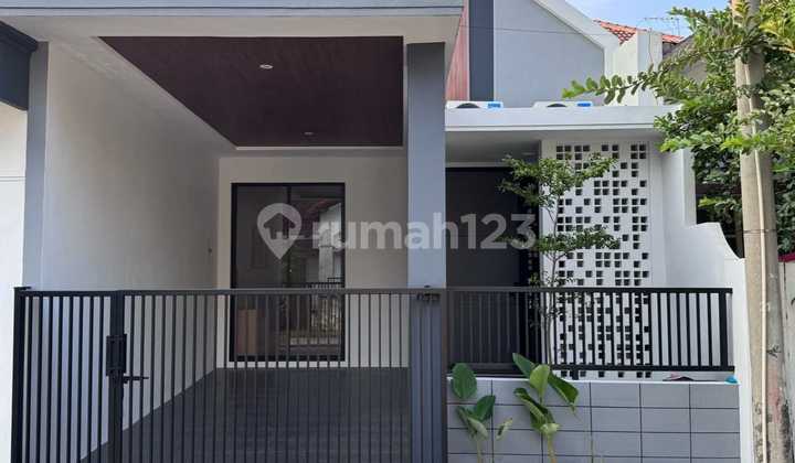 Dijual Rumah Cantik di Pakuwon City Cluster Griya Asri