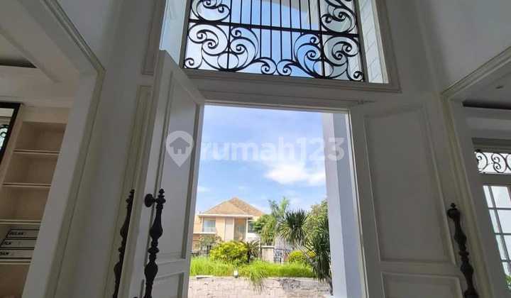 Galaxy Bumi Permai Habis Renov Mewah Model American 3Lantai Surabaya Timur