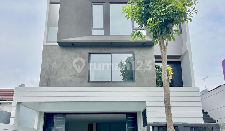 Brand New House Greenwood Citraland West Surabaya