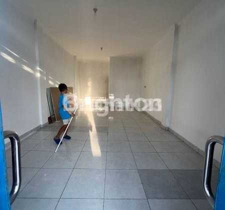 Shop Rental at Pererenan Beach Mengwi Badung Bali 2
