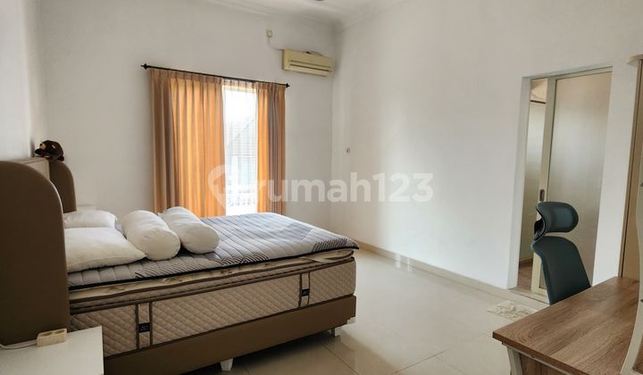 Modern Classic Vbr House Pakuwon Indah 2