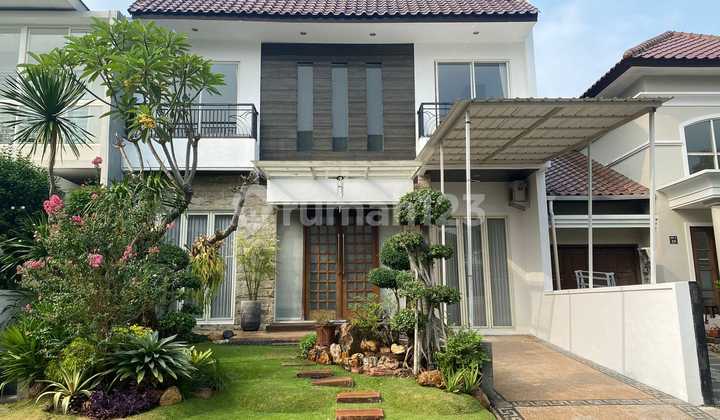 Second House Citraland Depan Semi Furnish Surabaya Barat