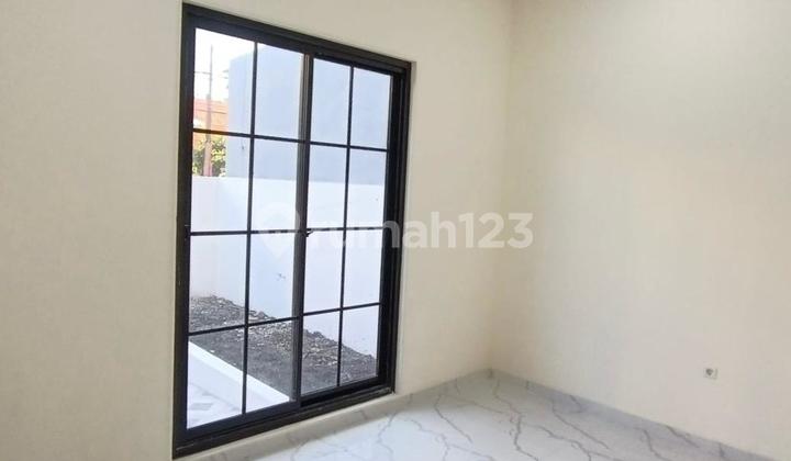 Dijual Rumah Baru 2 Lantai Mulyosari Utara 2