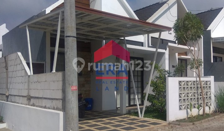 Nice Furnished House in Karangploso, Malang Nice Furnished House in Karangploso, Malang