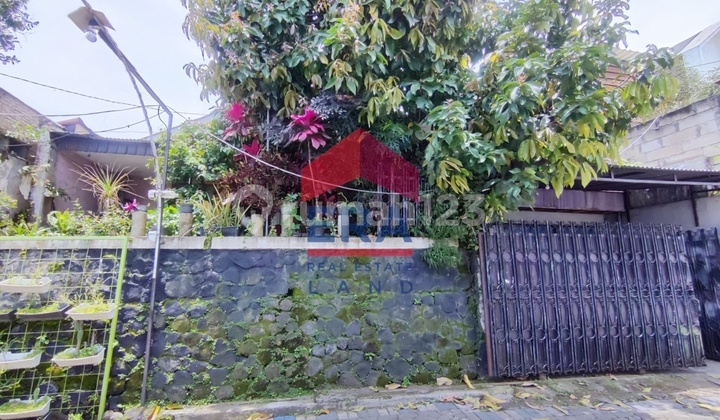 Rumah Lelang Bagus Unfurnished SHM Batu, Batu