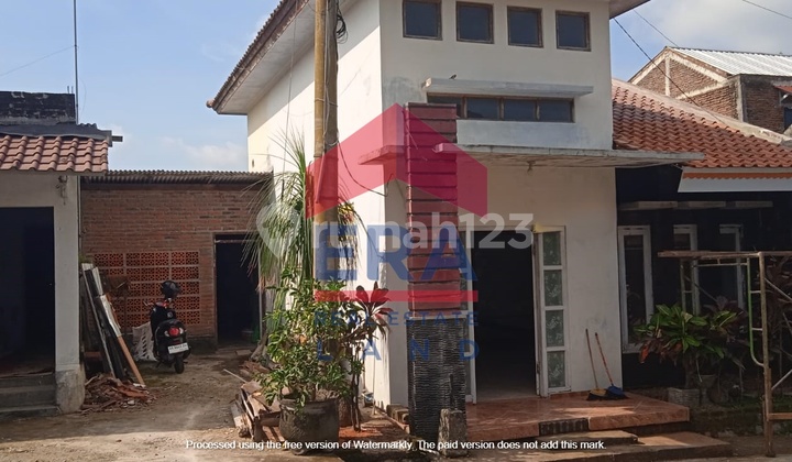 Rumah 2 Unit, 1 Lantai, SHM, di Magetan