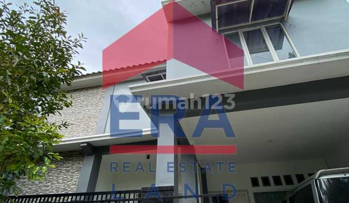 Rumah, 3 Lantai, SHM, di Cemorokandang