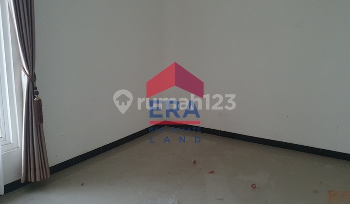 Rumah Lelang Bagus Unfurnished SHM Batu, Batu 2