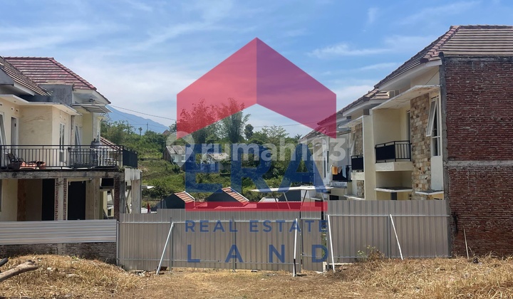 Land, Certificate of Land Title (SHM), in Singosari. Land, Certificate of Land Title (SHM), in Singosari.