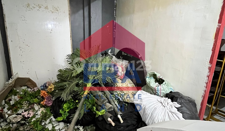 Good Warehouse 350 m2 Freehold Title Buring, Malang