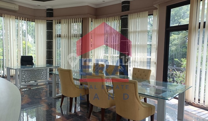 Commercial Space Ex Campus, 4 Floors, SHM, in Lowokwaru Commercial Space Ex Campus, 4 Floors, SHM, in Lowokwaru