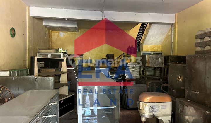 Auction Shop House Needs Minimal Renovation 66 m2 Freehold Title Tambakrejo, Tajinan, Malang 2