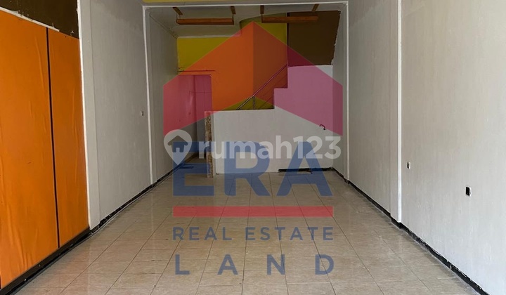 Shop House, 2 Floors, Freehold Title, in Lowokwaru 1