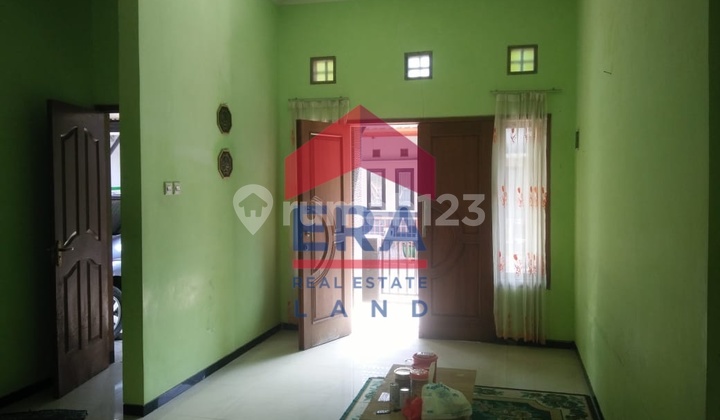 House, 1 Floor, Freehold Certificate, in Soekarno Hatta 2