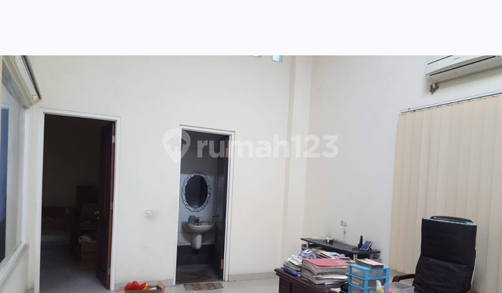 Strategic Office House Teluk Buyung Agus Salim Summarecon Bekasi 2