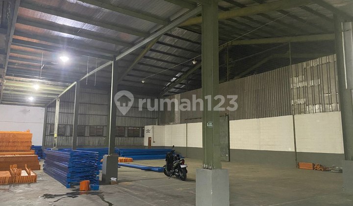 Disewakan Gudang 600M2 Area Gunung Putri Bogor Akses Kontainer 40Ft