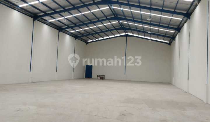FOR SALE WAREHOUSE PLUS OFFICE 1764 METERS ON CISOKA MAIN ROAD TANGERANG FOR SALE WAREHOUSE PLUS OFFICE 1764 METERS ON CISOKA MAIN ROAD TANGERANG