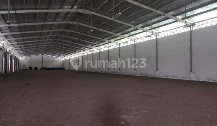 FOR RENT WAREHOUSE 2820MTR LEGOK TANGERANG CONTAINER ACCESS