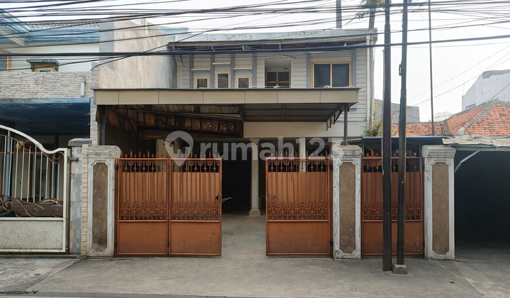 30-Room Boarding House Tanjung Duren Timur Raya - Land Area 312M² SHM Certificate - Near Untar & Trisakti Universities - Passive Income Investment