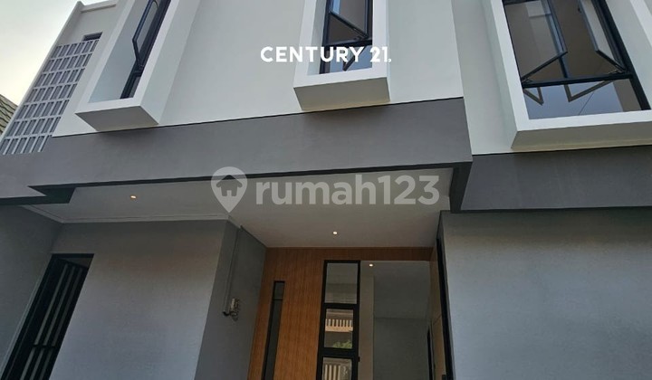 Dijual Rumah Siap Huni di Bintaro Sektor 3 Lr 17038 Dijual Rumah Siap Huni di Bintaro Sektor 3 Lr 17038
