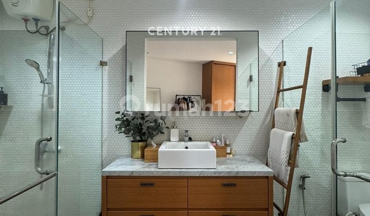 Rumah Minimalis Industrial Estetik di Bintaro Sektor 9 Ny17621 2