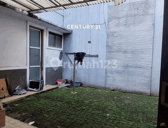 Rumah Perlu Renov Tanah Luas di Jaksel Va 17835 Rumah Perlu Renov Tanah Luas di Jaksel Va 17835