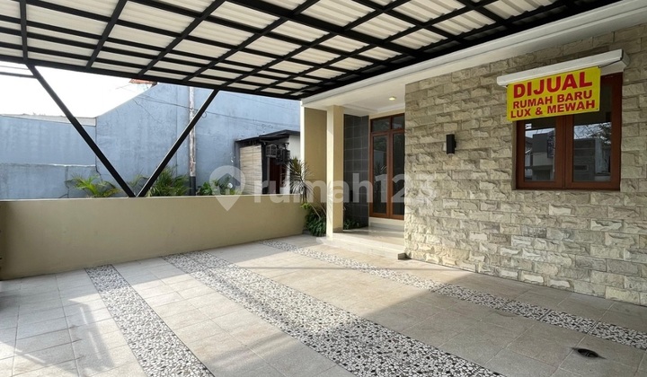 Rumah Modern 2 Lantai Jagakarsa Jakarta Selatan 2