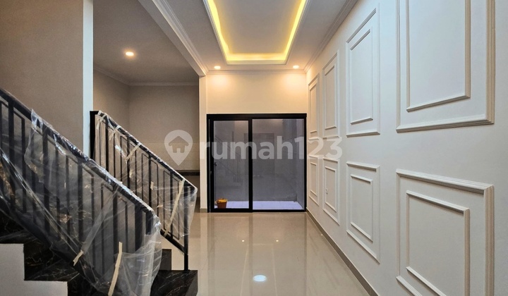 Rumah Baru Siap Huni Klasik Modern Jagakarsa - Jaksel 2