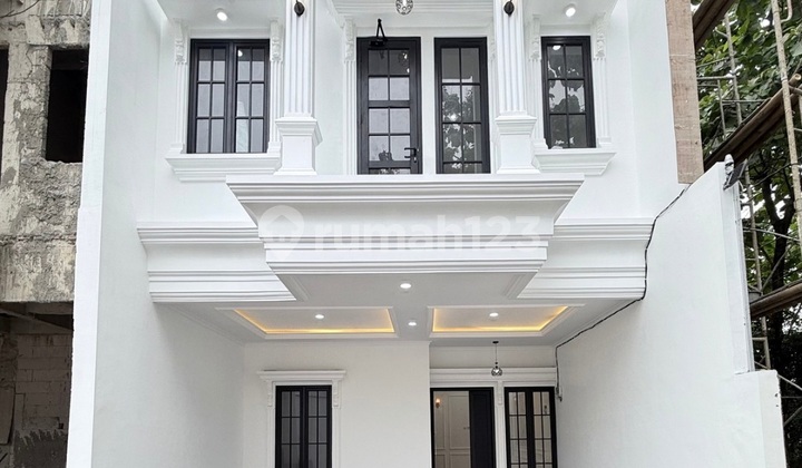 Rumah Plus Rooftop Dalam Komplek Tanah Baru Depok