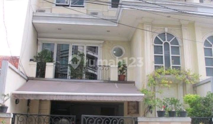 Rumah Mewah Selangkah ke Sudirman dan Kuningan 2